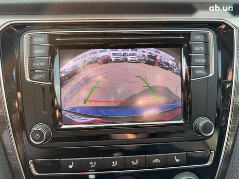 Volkswagen Passat 2016 - фото 29