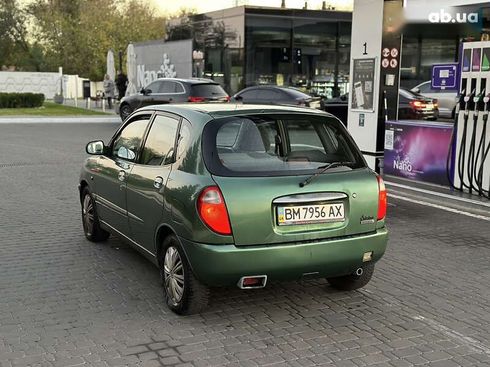 Daihatsu Sirion 1998 - фото 6