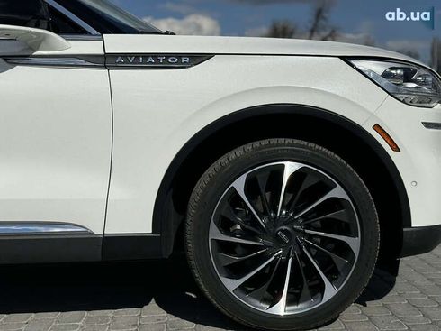 Lincoln Aviator 2022 - фото 20