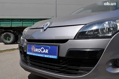 Renault Megane 2011 - фото 15