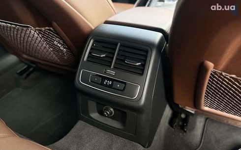 Audi A4 2019 - фото 27