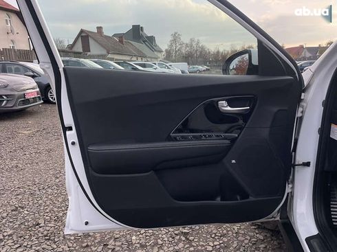 Kia Niro 2021 - фото 30