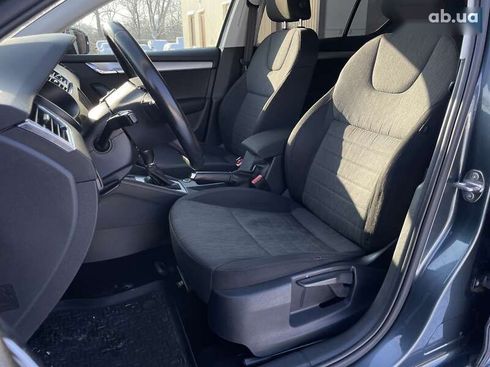 Skoda Octavia 2017 - фото 25