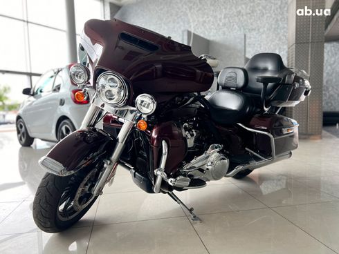 Harley-Davidson FLHX 2018 красный - фото 3