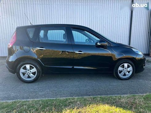 Renault Scenic 2011 - фото 13