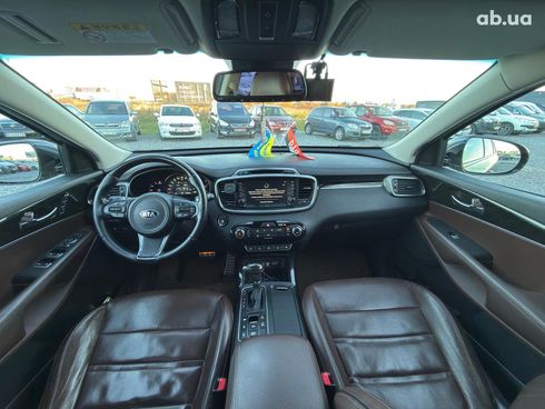 Kia Sorento 2017 серый - фото 29
