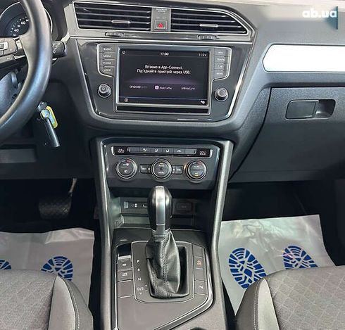 Volkswagen Tiguan 2017 - фото 16