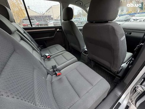 Volkswagen Touran 2014 - фото 24