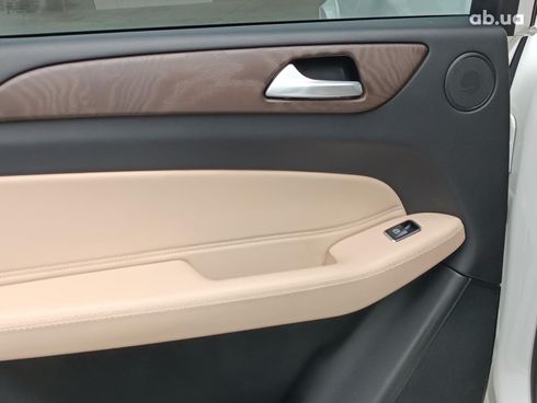 Mercedes-Benz GLS-Класс 2017 белый - фото 37