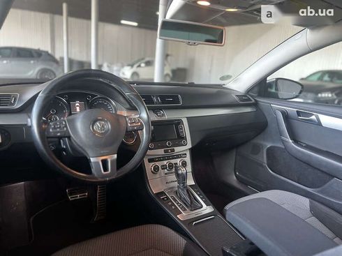 Volkswagen passat alltrack 2013 - фото 18