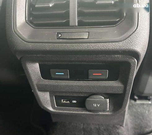 Volkswagen Tiguan Allspace 2018 - фото 15