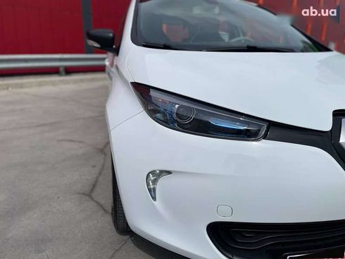 Renault Zoe 2017 - фото 10