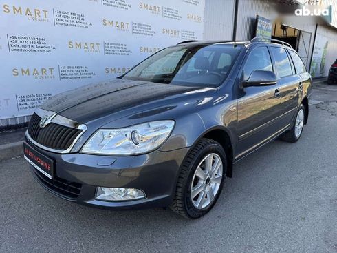 Skoda Octavia 2010 - фото 4