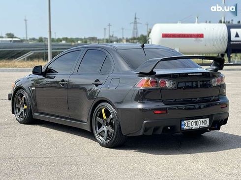 Mitsubishi Lancer Evolution 2008 - фото 23