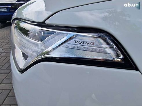 Volvo XC90 2019 - фото 12