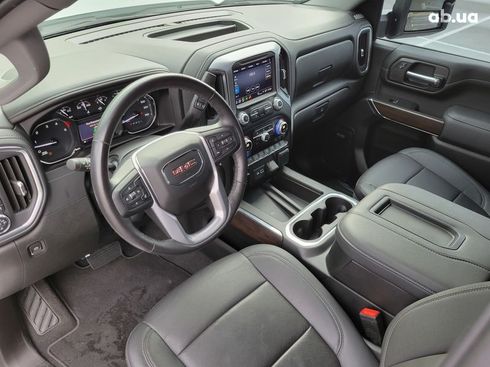 GMC Sierra 2021 - фото 12