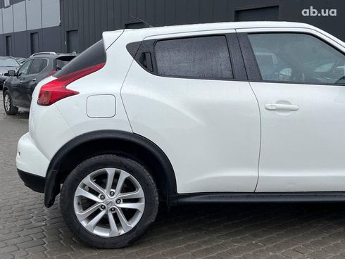 Nissan Juke 2012 белый - фото 12
