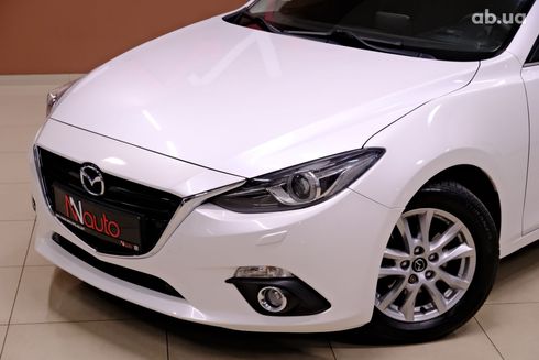 Mazda 3 2014 белый - фото 3