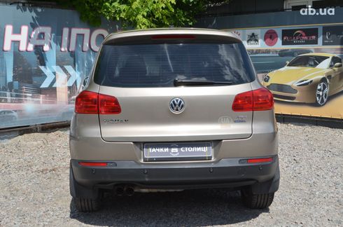Volkswagen Tiguan 2011 бежевый - фото 3
