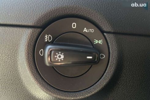Skoda Octavia 2018 - фото 16