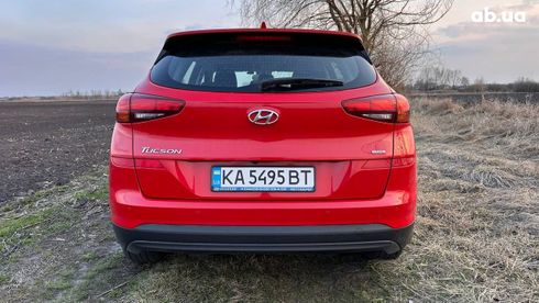 Hyundai Tucson 2020 красный - фото 4