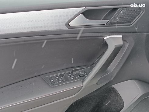 Volkswagen Tiguan 2024 белый - фото 22
