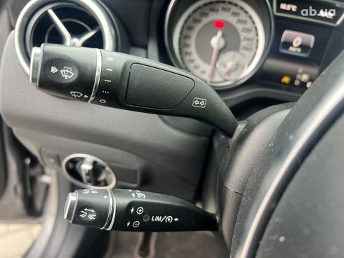 Mercedes-Benz CLA-Класс 2016 серый - фото 27