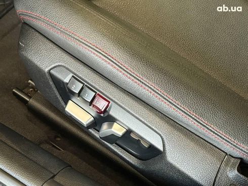 BMW 3 серия 2018 черный - фото 24