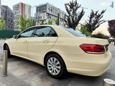 Mercedes-Benz E-Класс 2013 - фото 13