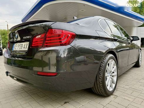 BMW 5 серия 2015 - фото 13
