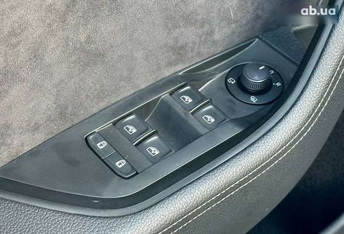 Skoda Superb 2022 - фото 16