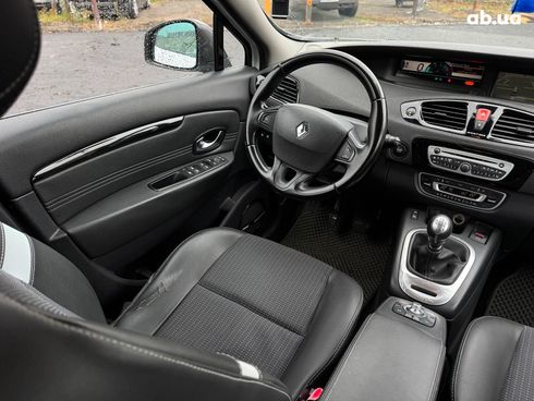 Renault Scenic 2011 белый - фото 82
