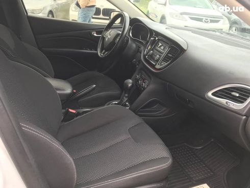 Dodge Dart 2016 белый - фото 13