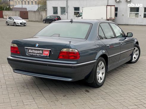 BMW 7 серия 2001 серый - фото 6