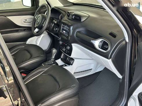 Jeep Renegade 2019 - фото 29