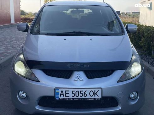 Mitsubishi Grandis 2006 - фото 2
