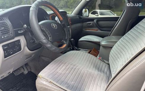 Toyota Land Cruiser 2005 - фото 8
