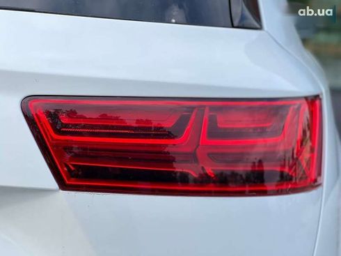 Audi Q7 2018 - фото 12