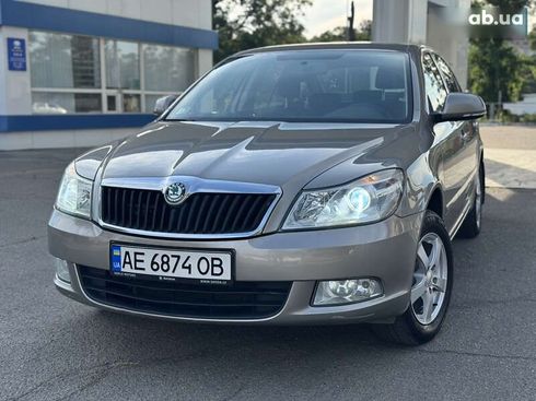 Skoda Octavia 2012 - фото 4