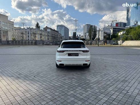 Porsche Cayenne 2022 - фото 6