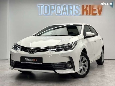 Toyota Corolla 2017 - фото 16