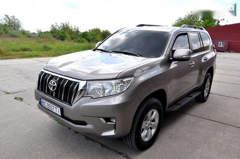Toyota Land Cruiser Prado 2018 - фото 13