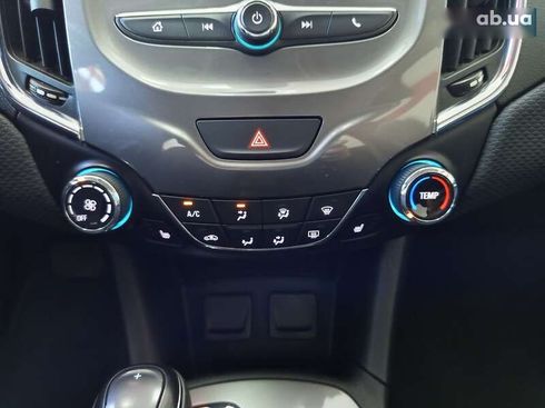 Chevrolet Cruze 2018 - фото 20