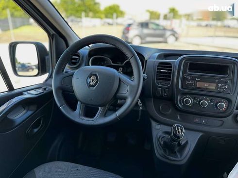 Renault Trafic 2020 - фото 15