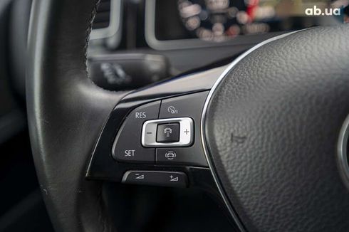 Volkswagen Golf 2019 - фото 28