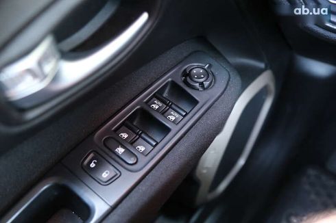 Jeep Renegade 2017 - фото 25
