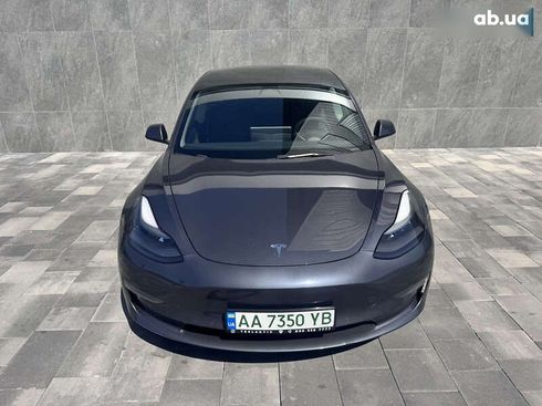 Tesla Model 3 2022 - фото 3