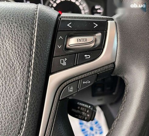 Toyota Land Cruiser 2017 - фото 14