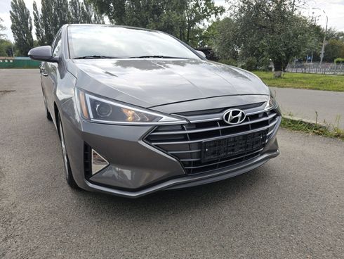 Hyundai Elantra 2019 серый - фото 3