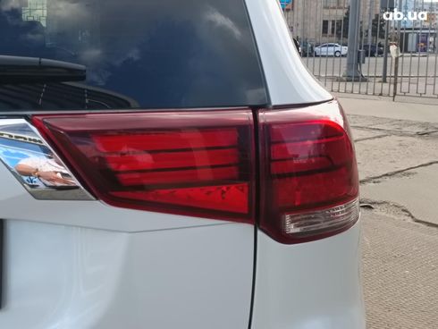 Mitsubishi Outlander 2015 белый - фото 7